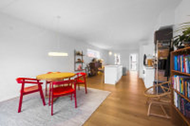 Property image number 8