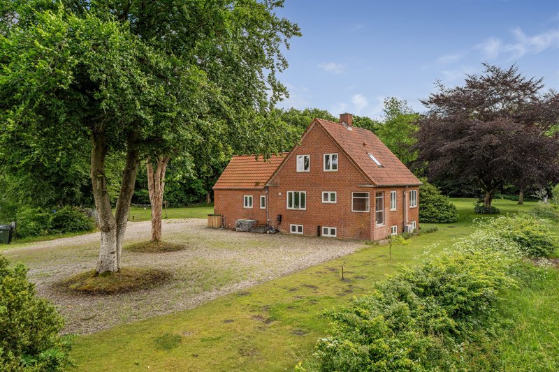Property image number 2