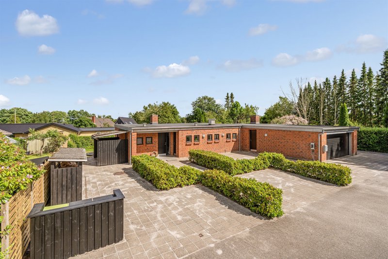 Property image number 2
