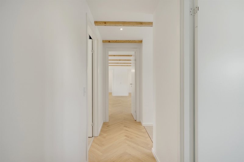 Property image number 3