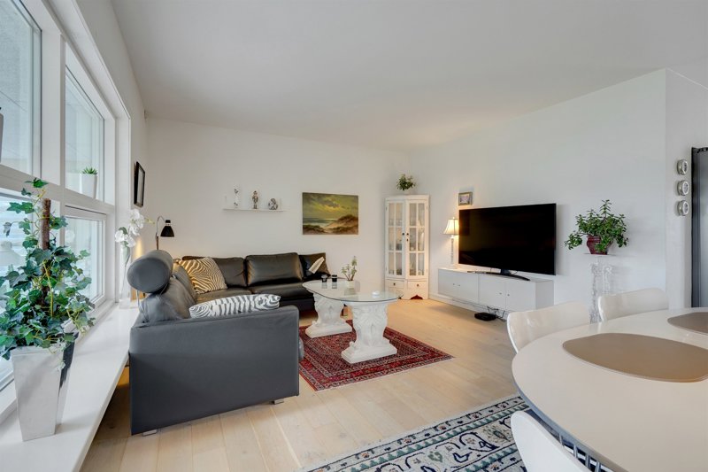 Property image number 3
