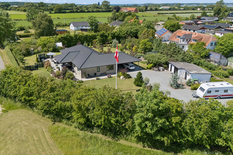 Property image number 2
