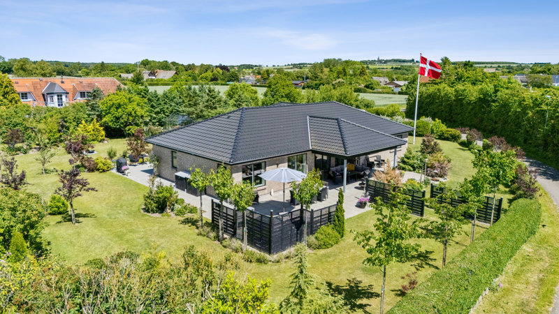Property image number 1
