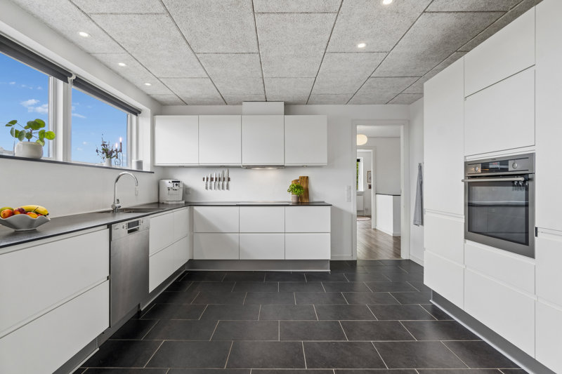 Property image number 2