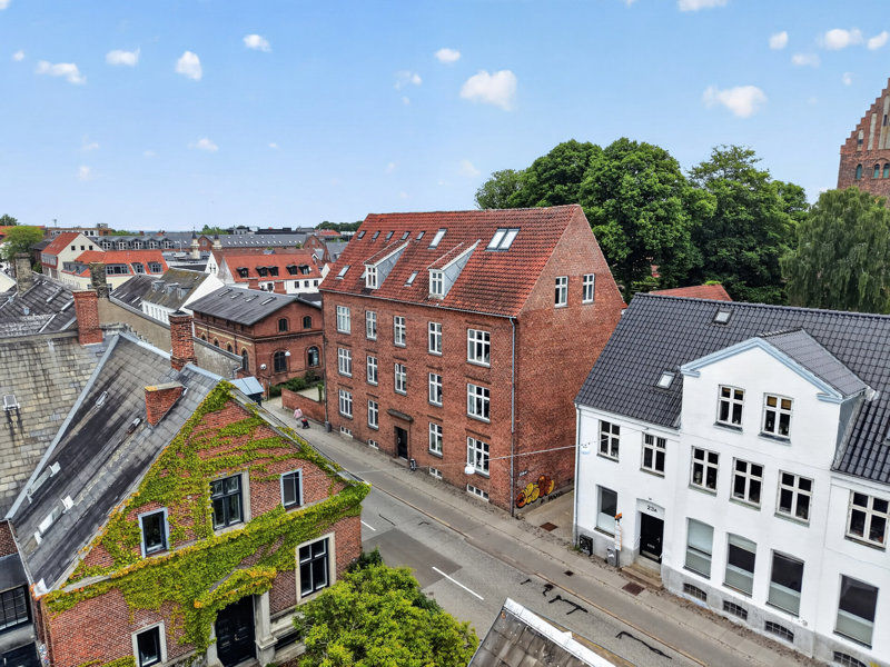Property image number 2