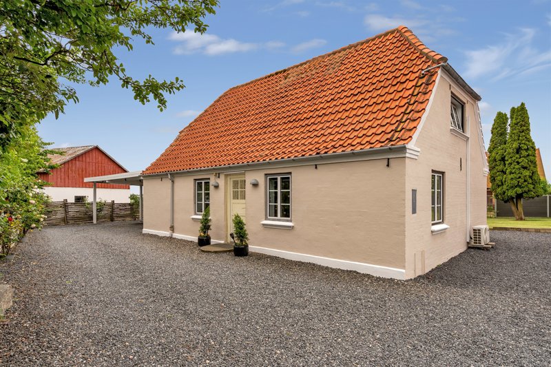 Property image number 2