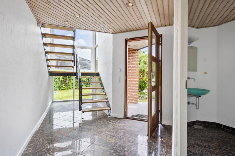Property image number 3