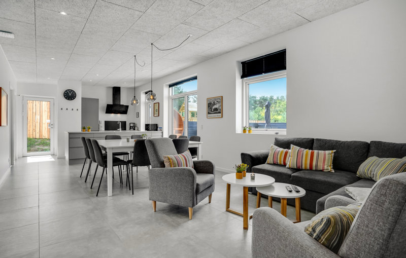 Property image number 3