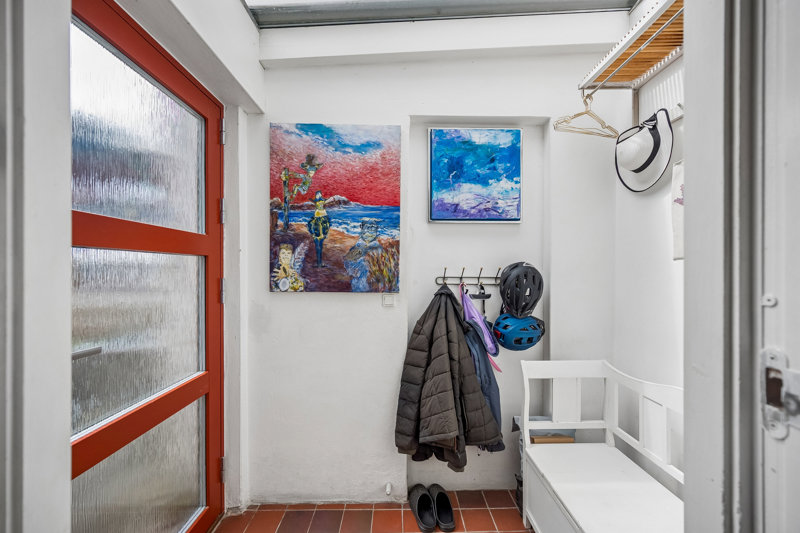 toggle-gallery-image