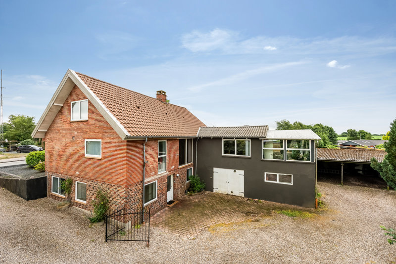 Property image number 3