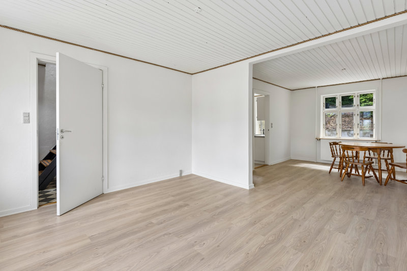 Property image number 2