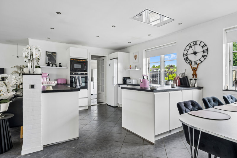 Property image number 5