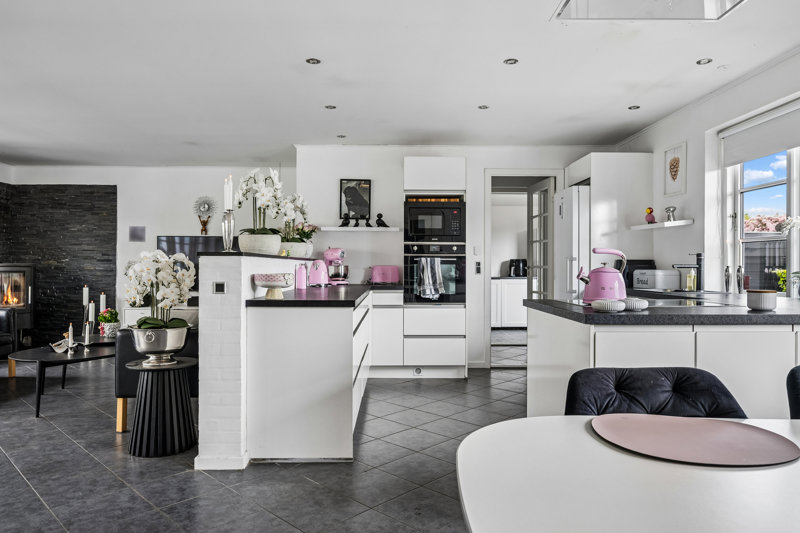 Property image number 6
