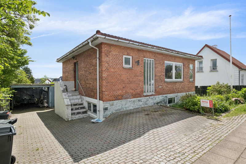 Property image number 1