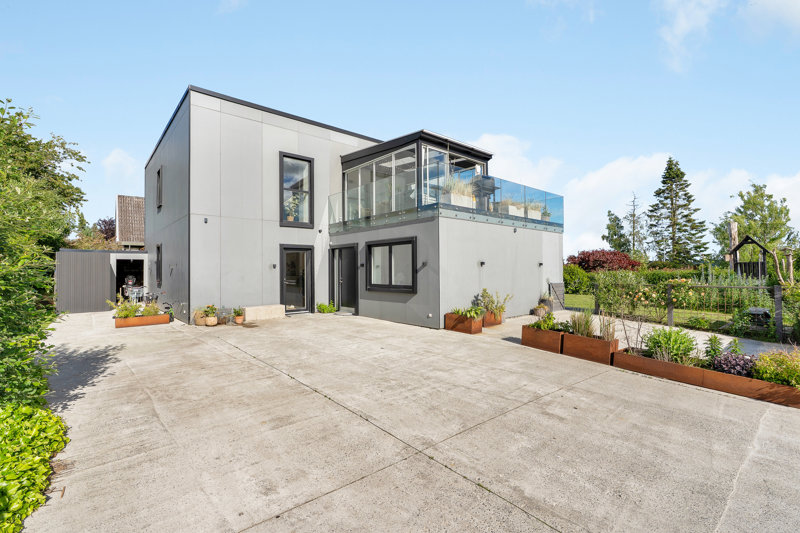 Property image number 2