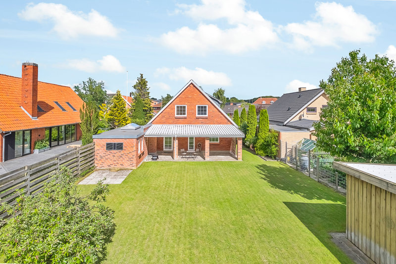Property image number 2
