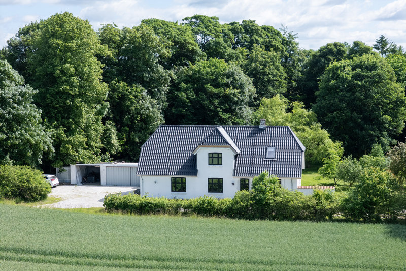 Property image number 2
