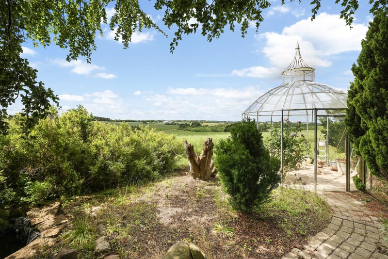 Property image number 2