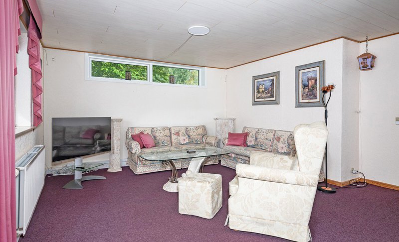 Property image number 5
