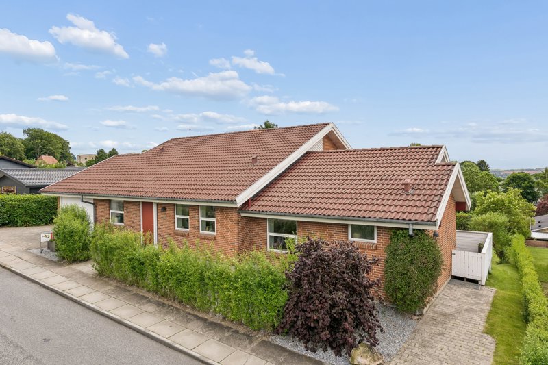 Property image number 1