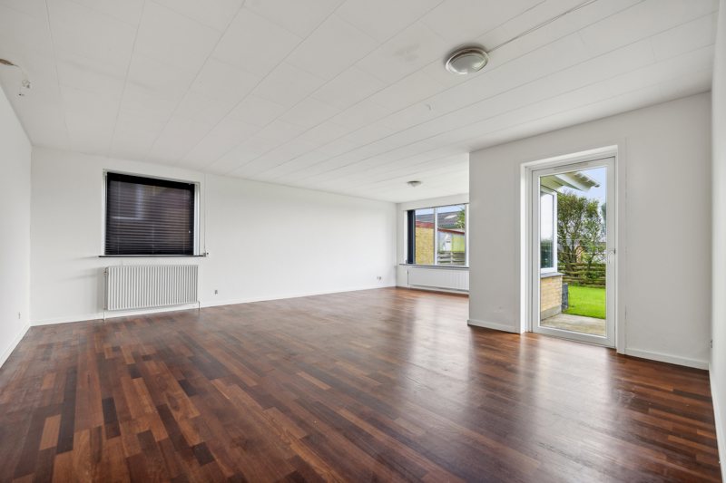 Property image number 3