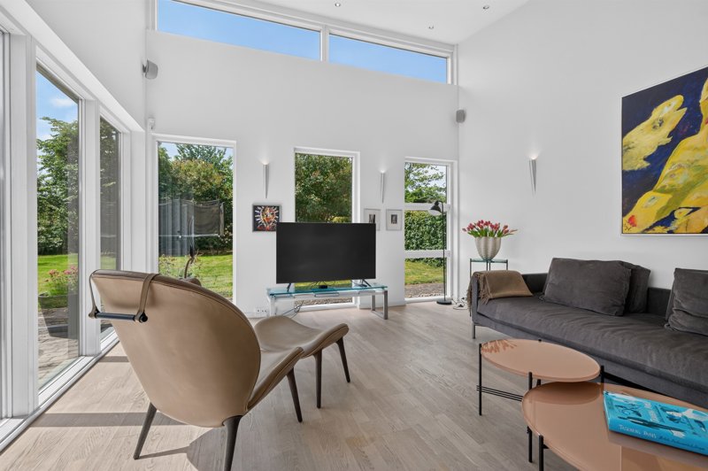 Property image number 3