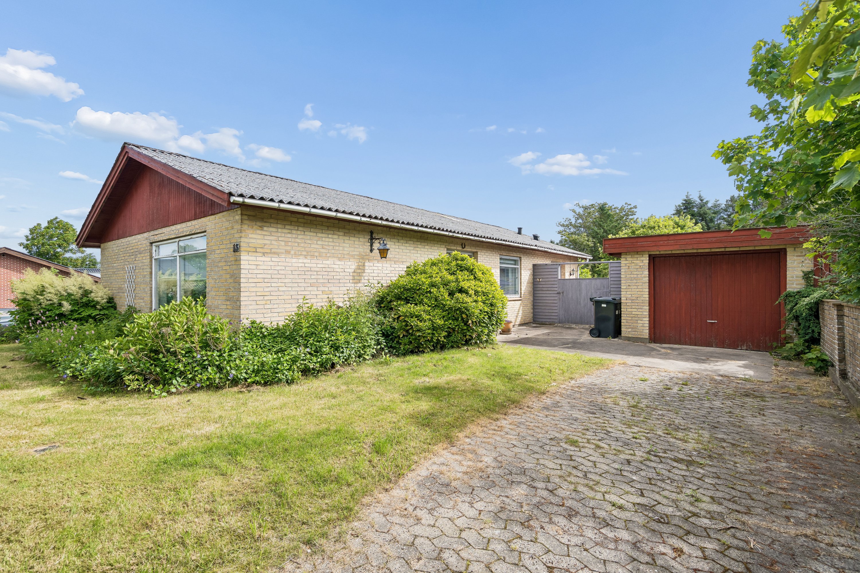 Villa på Præstegaardsvej 13 9480 Løkken.