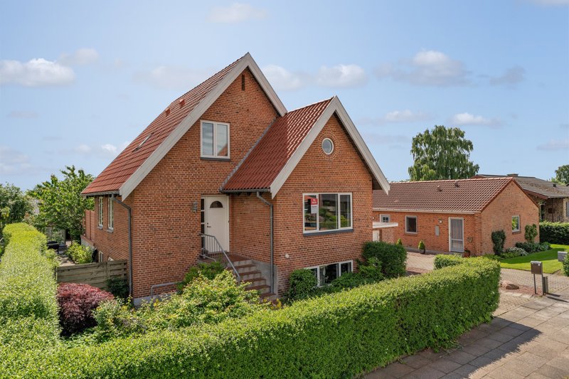 Property image number 1