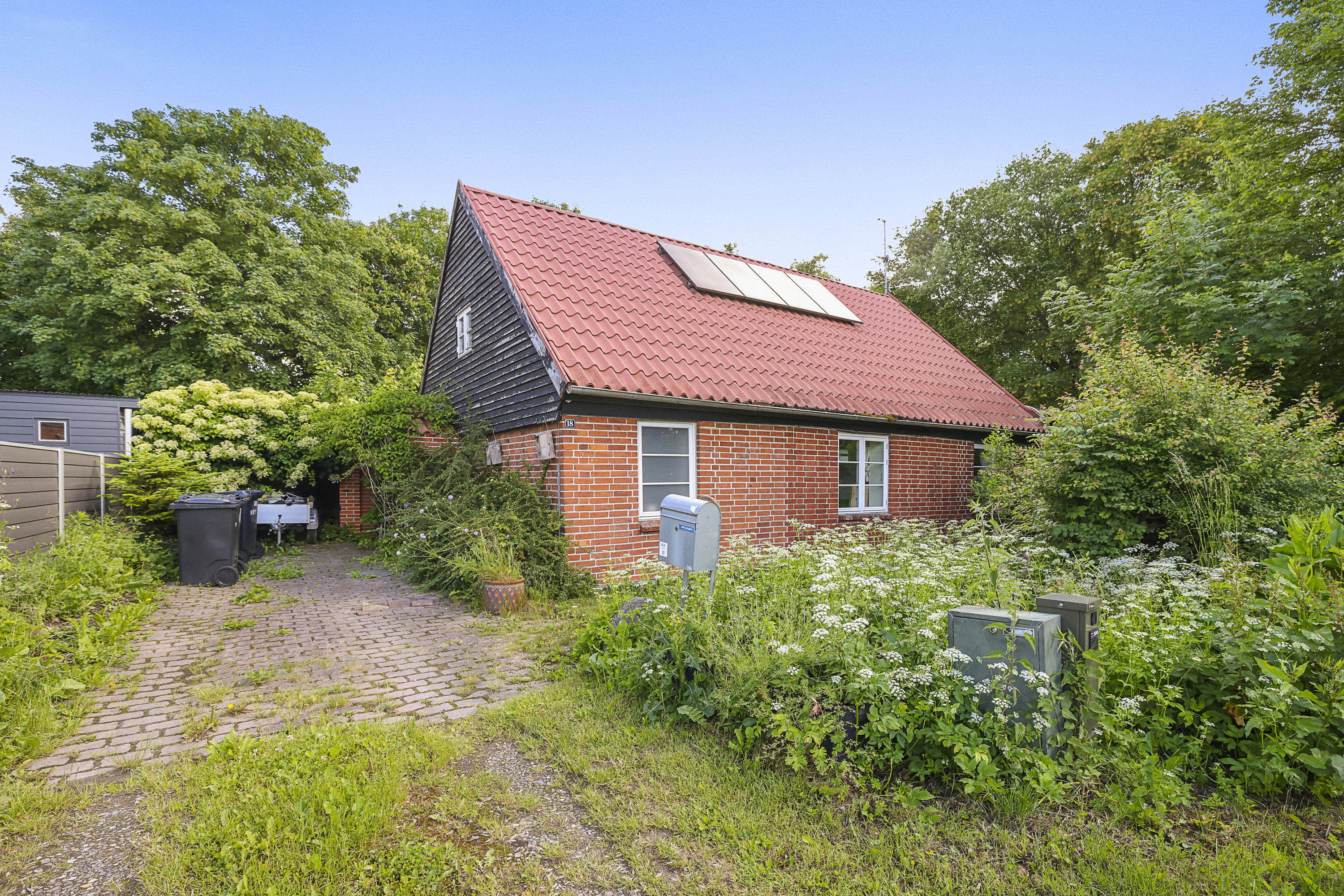 Villa på Hvidbjergvej 18 8380 Trige.