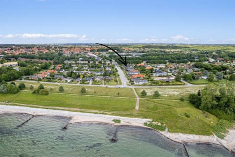 Gennemrenoveret kvalitetsvilla med moderne løsninger og høj boligkomfort