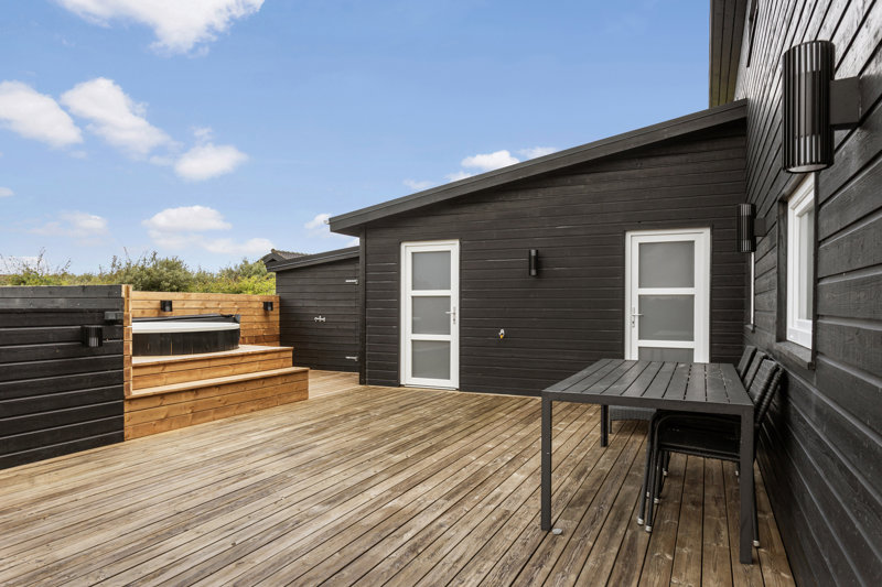 Property image number 2
