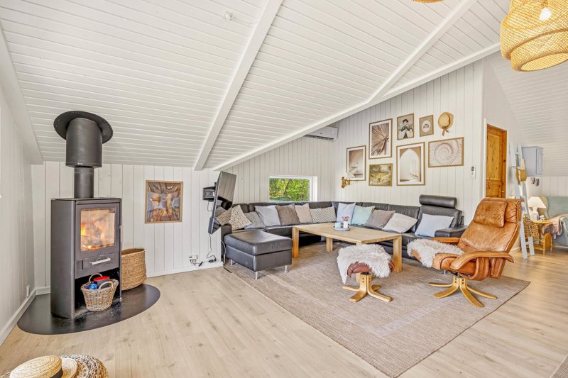 Property image number 3