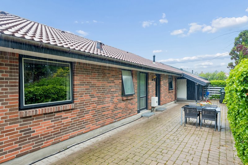 Property image number 2