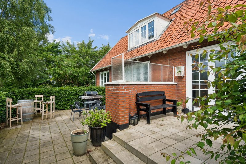 Property image number 2