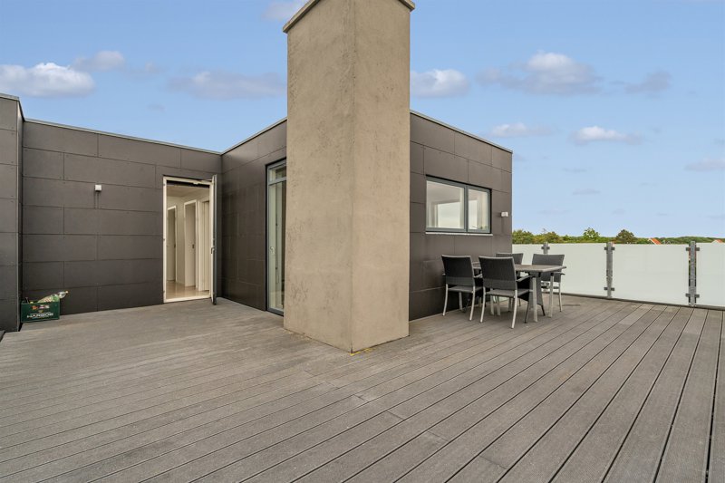 Property image number 3