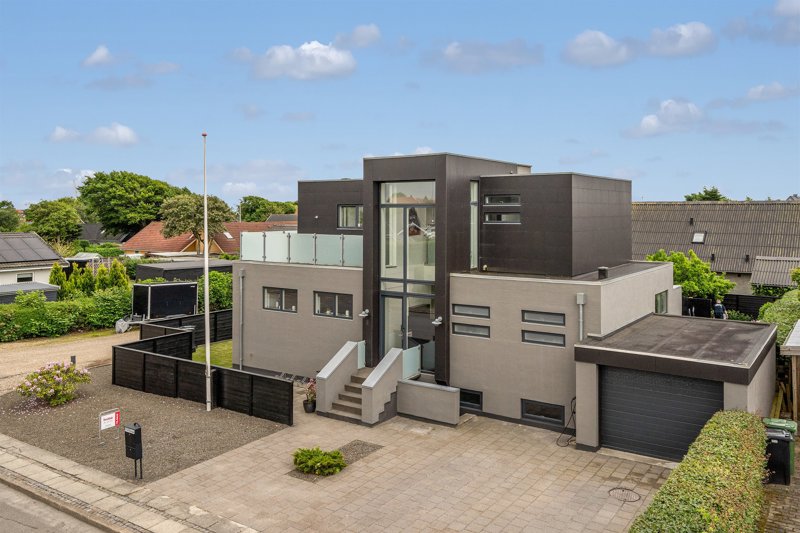 Property image number 1