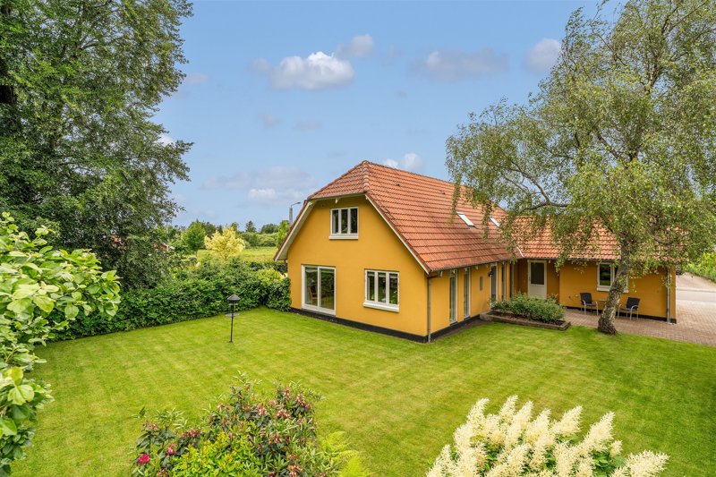 Property image number 2