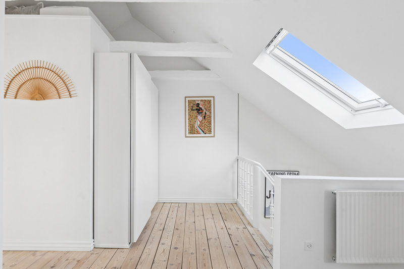toggle-gallery-image