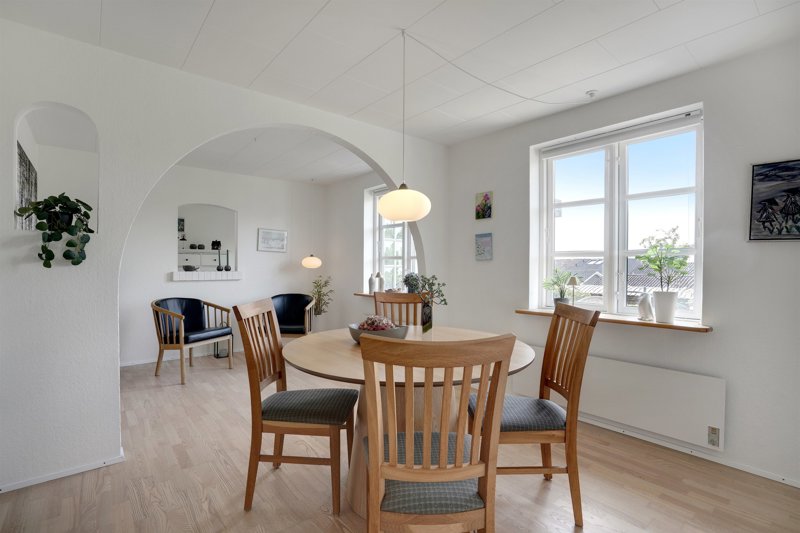 Property image number 8