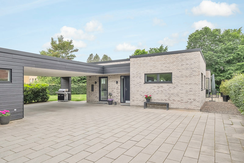 Property image number 1