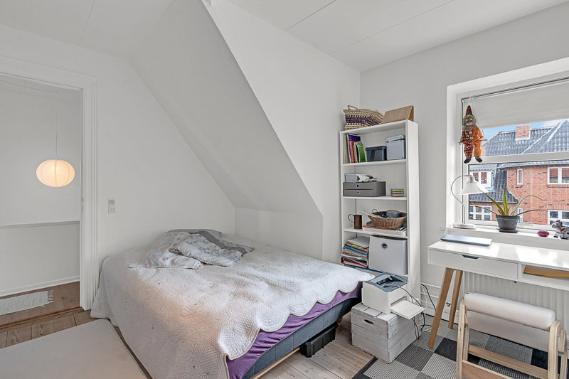 toggle-gallery-image