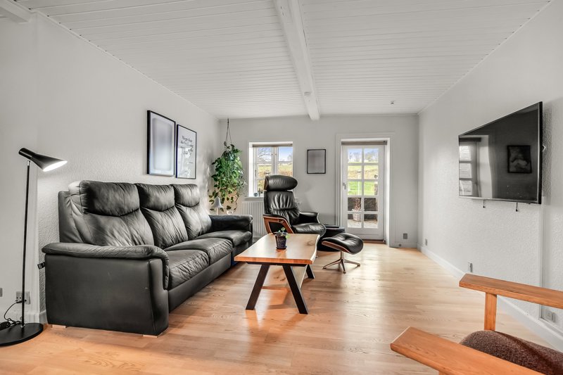 Property image number 8
