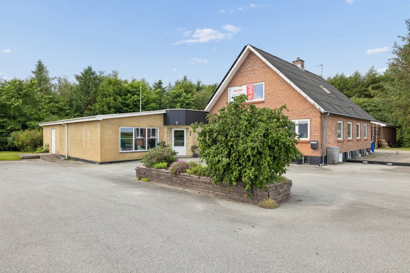 Property image number 2