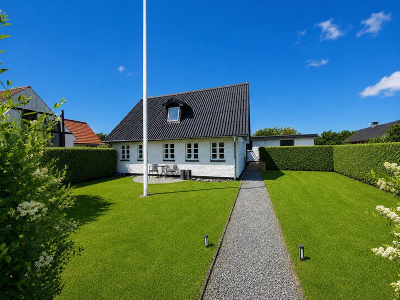 Property image number 2