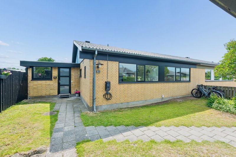 Property image number 1