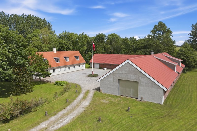 Property image number 2