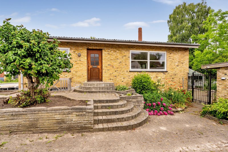 Property image number 2