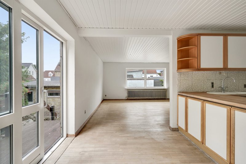 Property image number 9