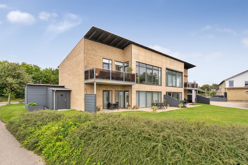 Property image number 3