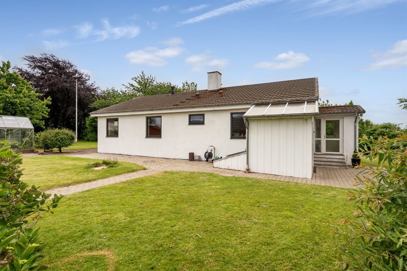 Property image number 2
